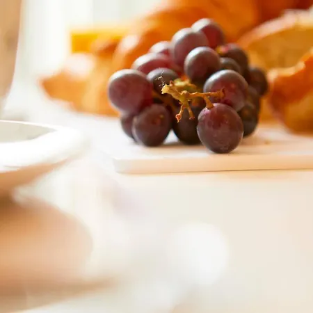 The Court Yard - Fantastic Location! * 스카버러