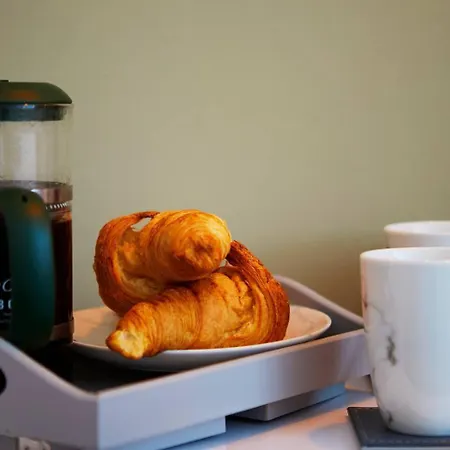 The Court Yard - Fantastic Location! 스카버러