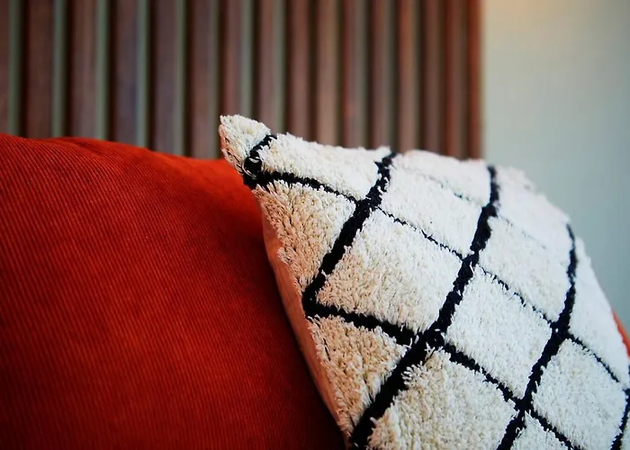 The Court Yard - Fantastic Location! سكرابورو